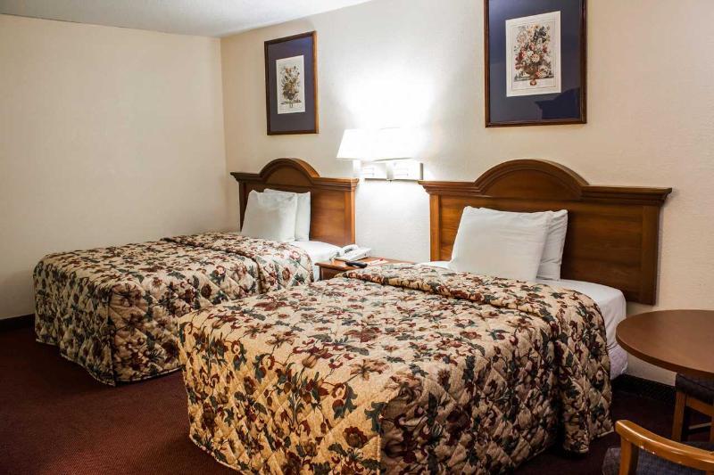 Econo Lodge Selma Buitenkant foto